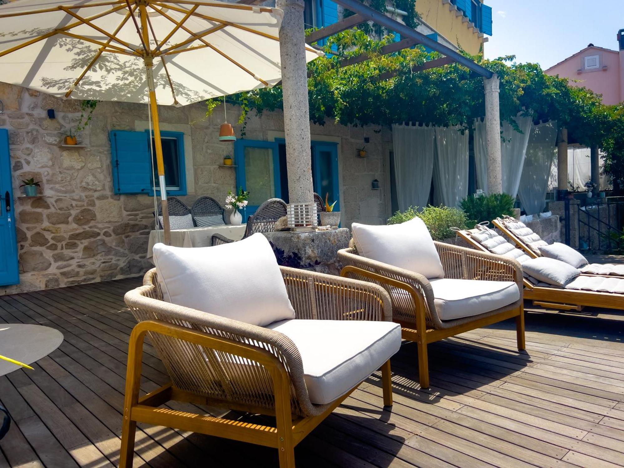 לומבארדה Eco Aparthotel The Dreamers'S Club מראה חיצוני תמונה