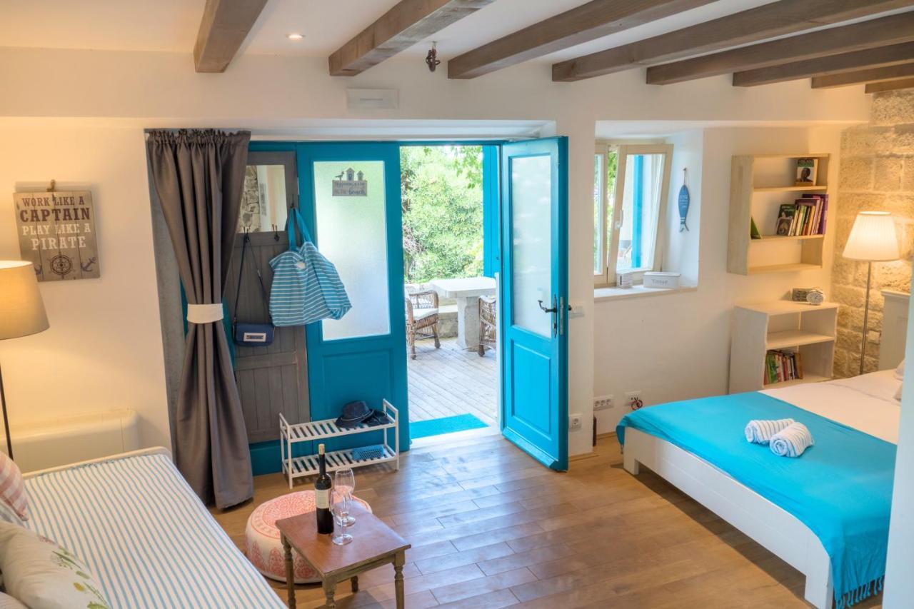לומבארדה Eco Aparthotel The Dreamers'S Club מראה חיצוני תמונה